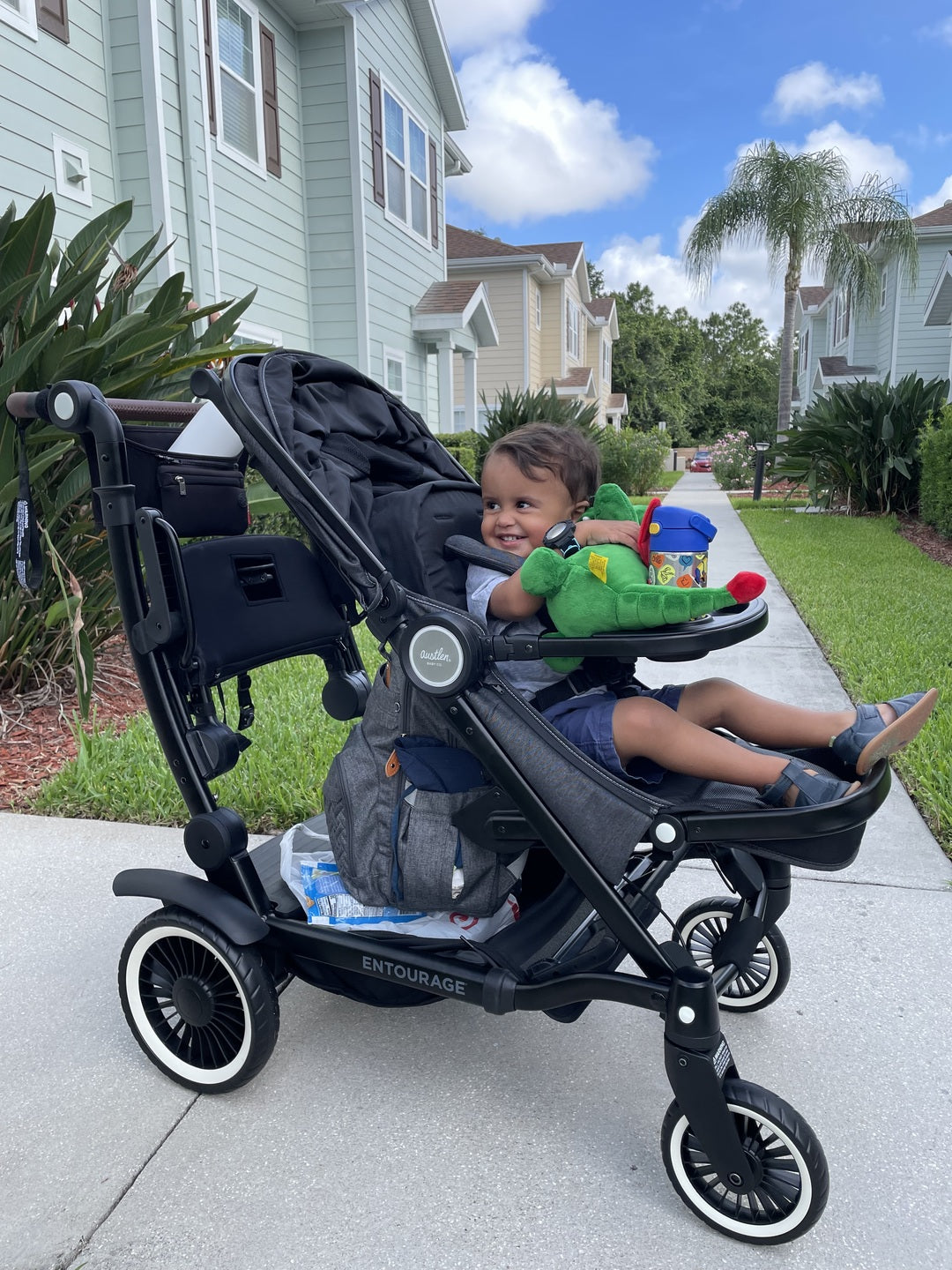 How The Austlen Entourage Stroller Made Traveling Comfortable Again