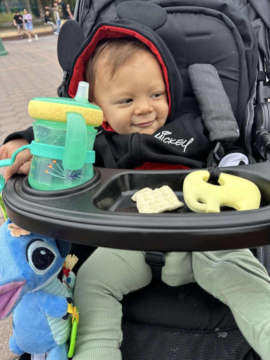 The Stroller That Finally Let Everyone Have Their Own Space: The Austlen Entourage