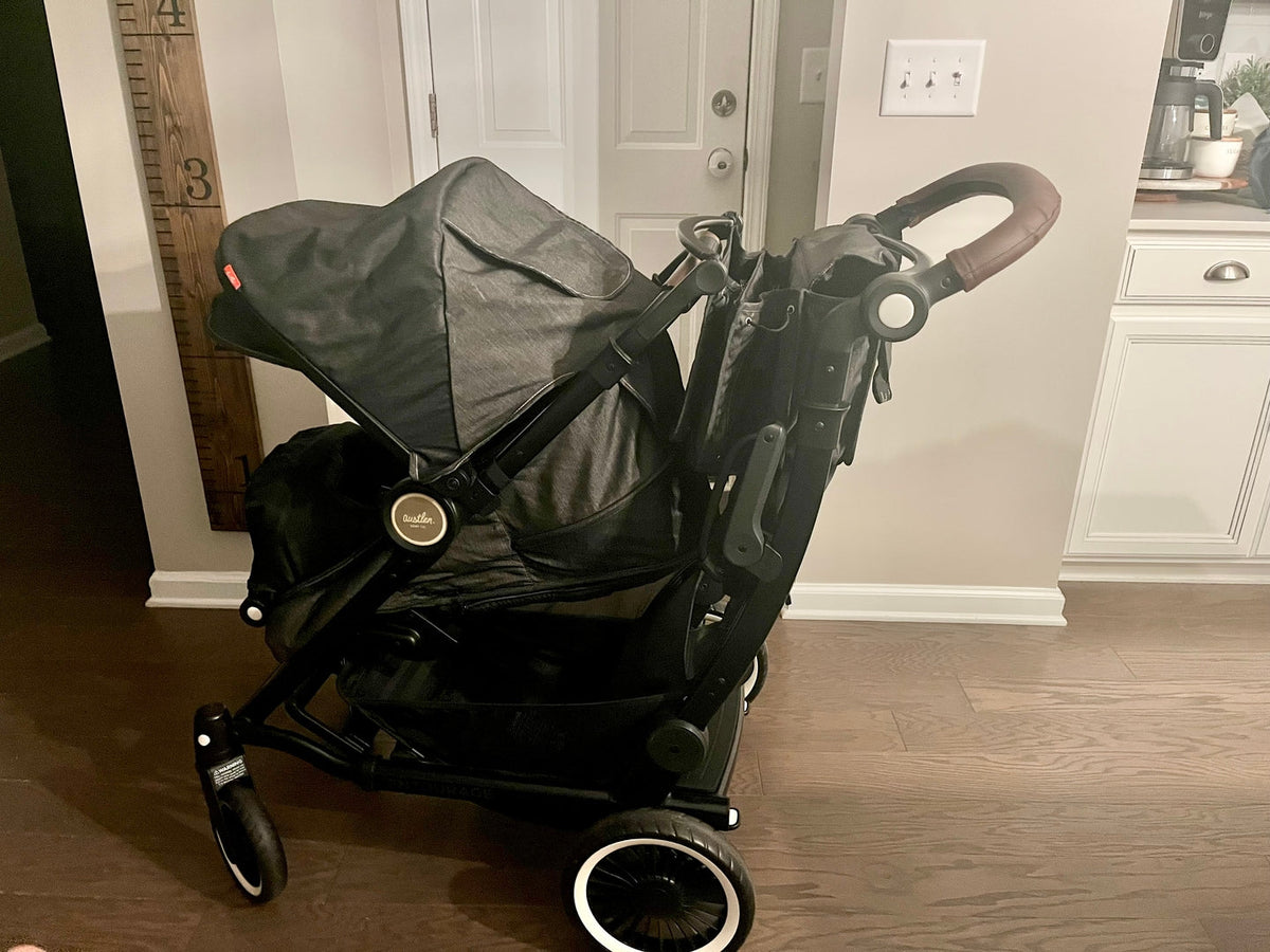 The Stroller That Keeps Up With My Independent Little One: The Austlen Entourage