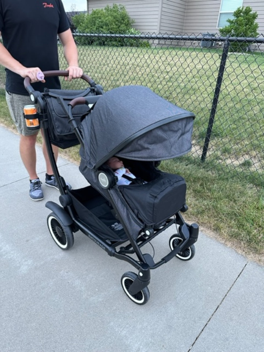 Why The Austlen Entourage Was Always The Only Stroller I Planned to Buy