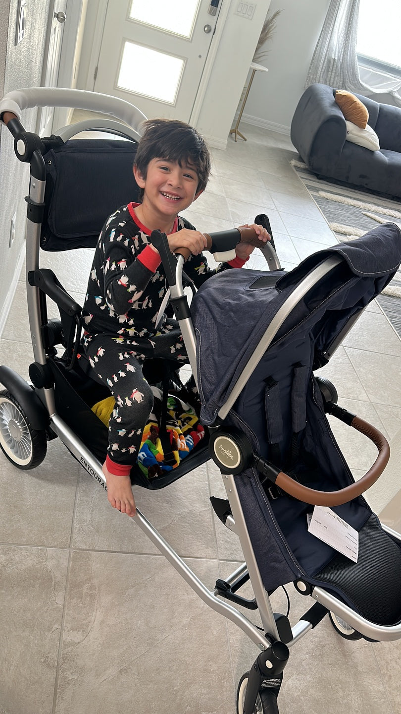 Meet The Stroller That Took the Stress Out of Traveling With Kids: The Austlen Entourage